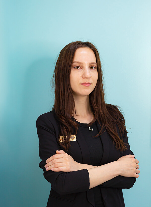 Echipa administrativă Clinicii de Reabilitare Adler Medical - Ana Bîrzoi